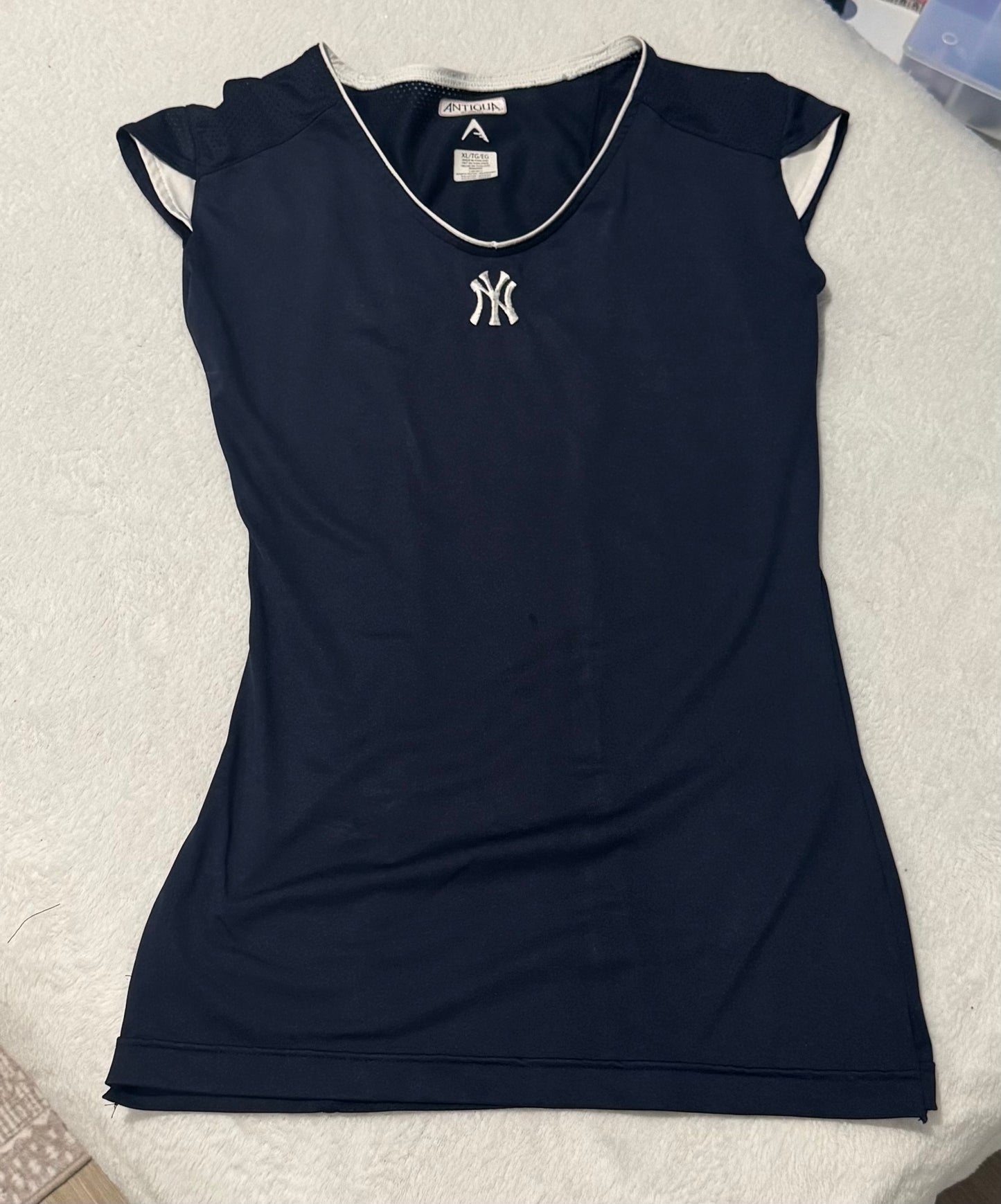 NY Yankees Baby Tee
