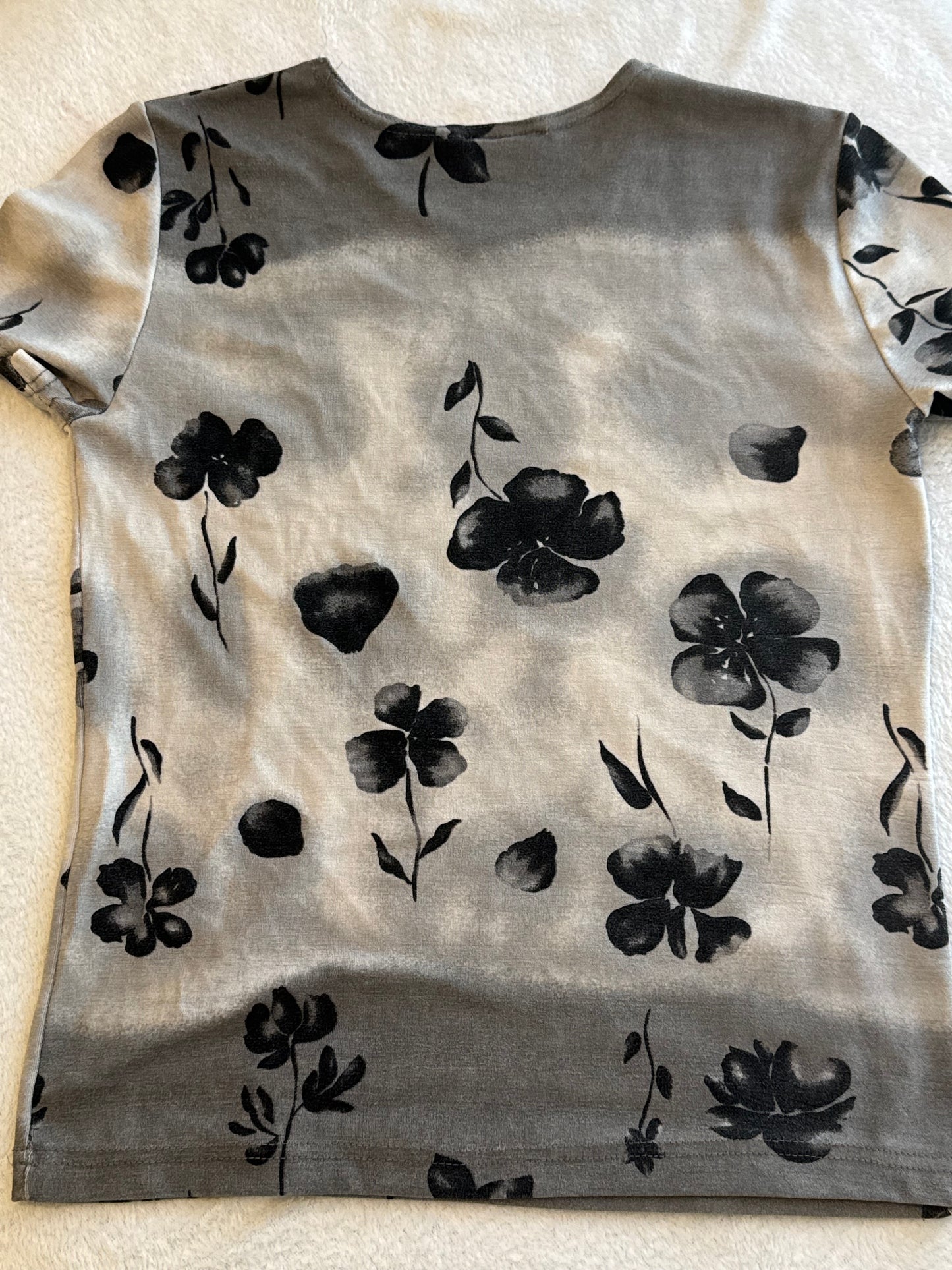Grey Fitted Top with Black Flowers