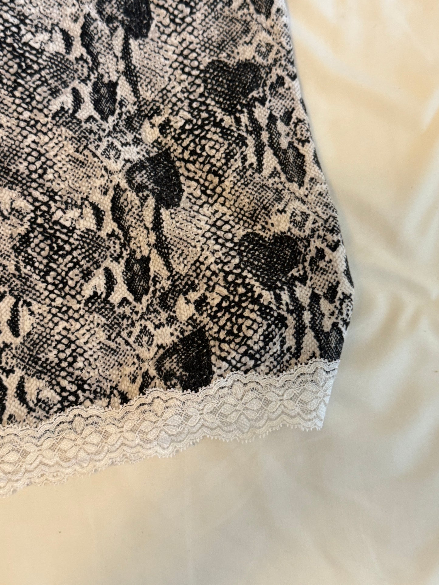 White and Black Tube Top with Lace