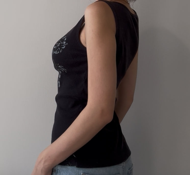 Fitted Black Tank Top with White Floral Design