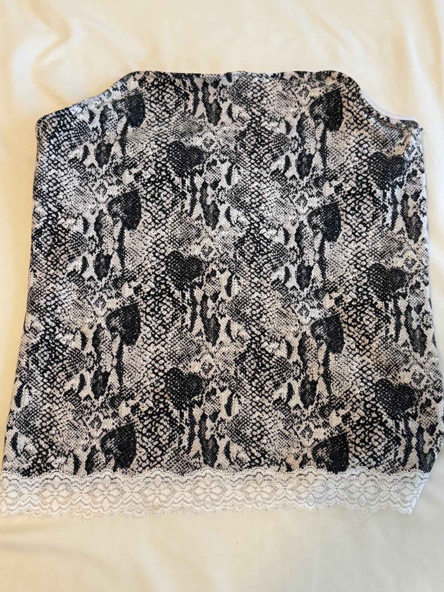 White and Black Tube Top with Lace