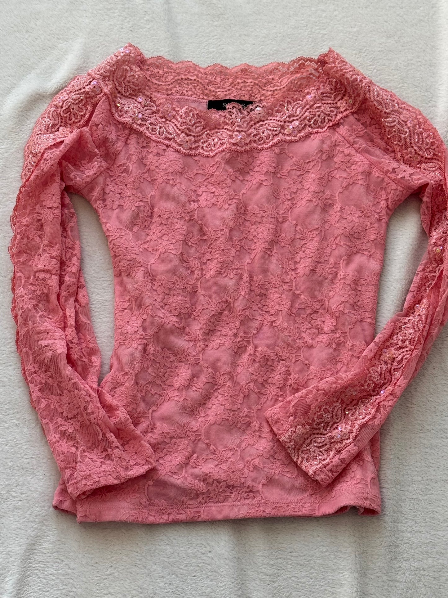 Fitted Pink Top with Lace and Sequins
