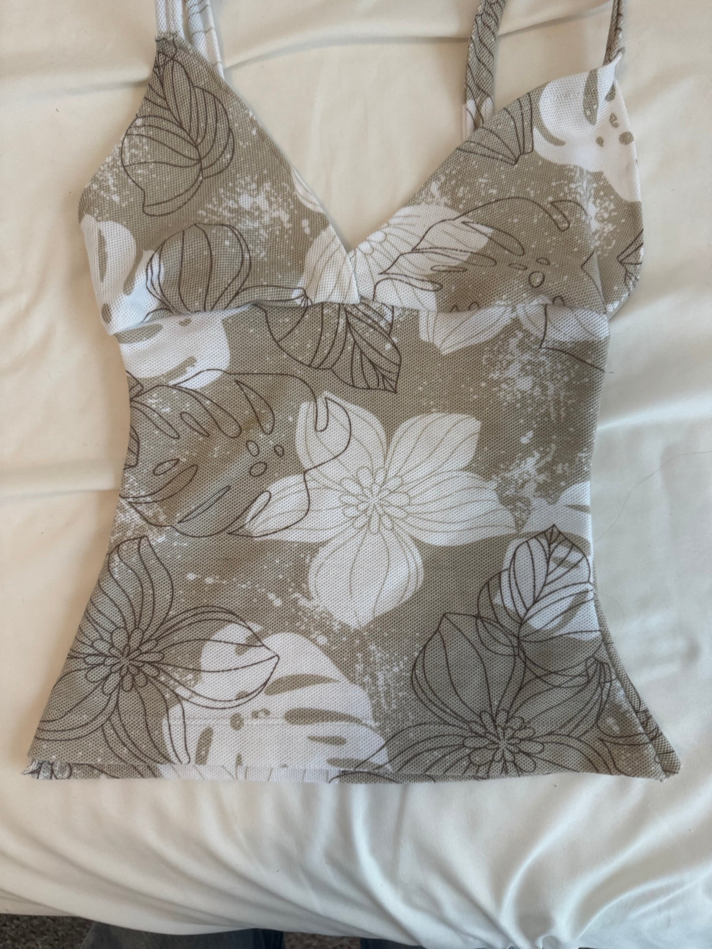 XS Beige and White Floral Cami