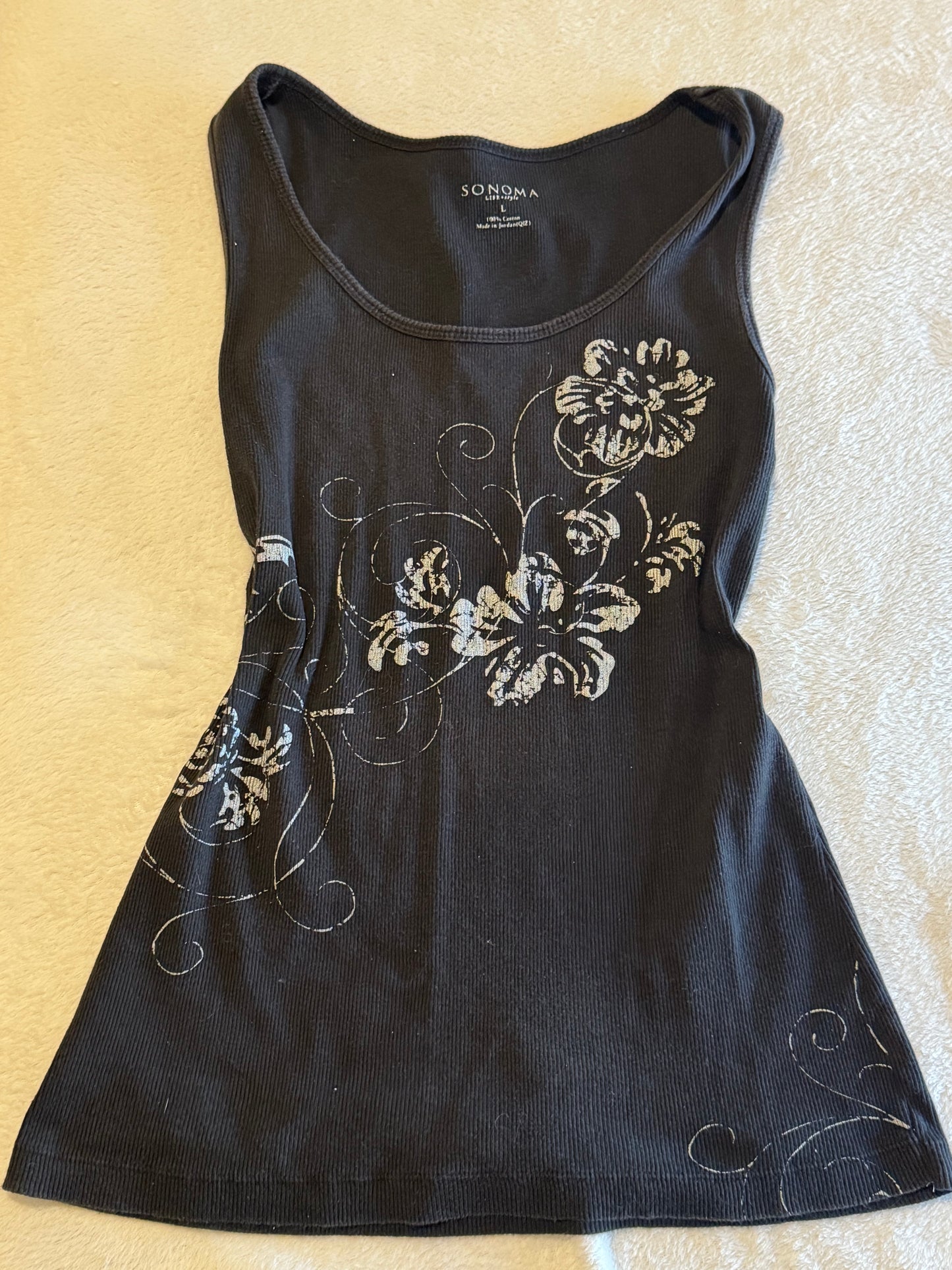 Fitted Black Tank Top with White Floral Design