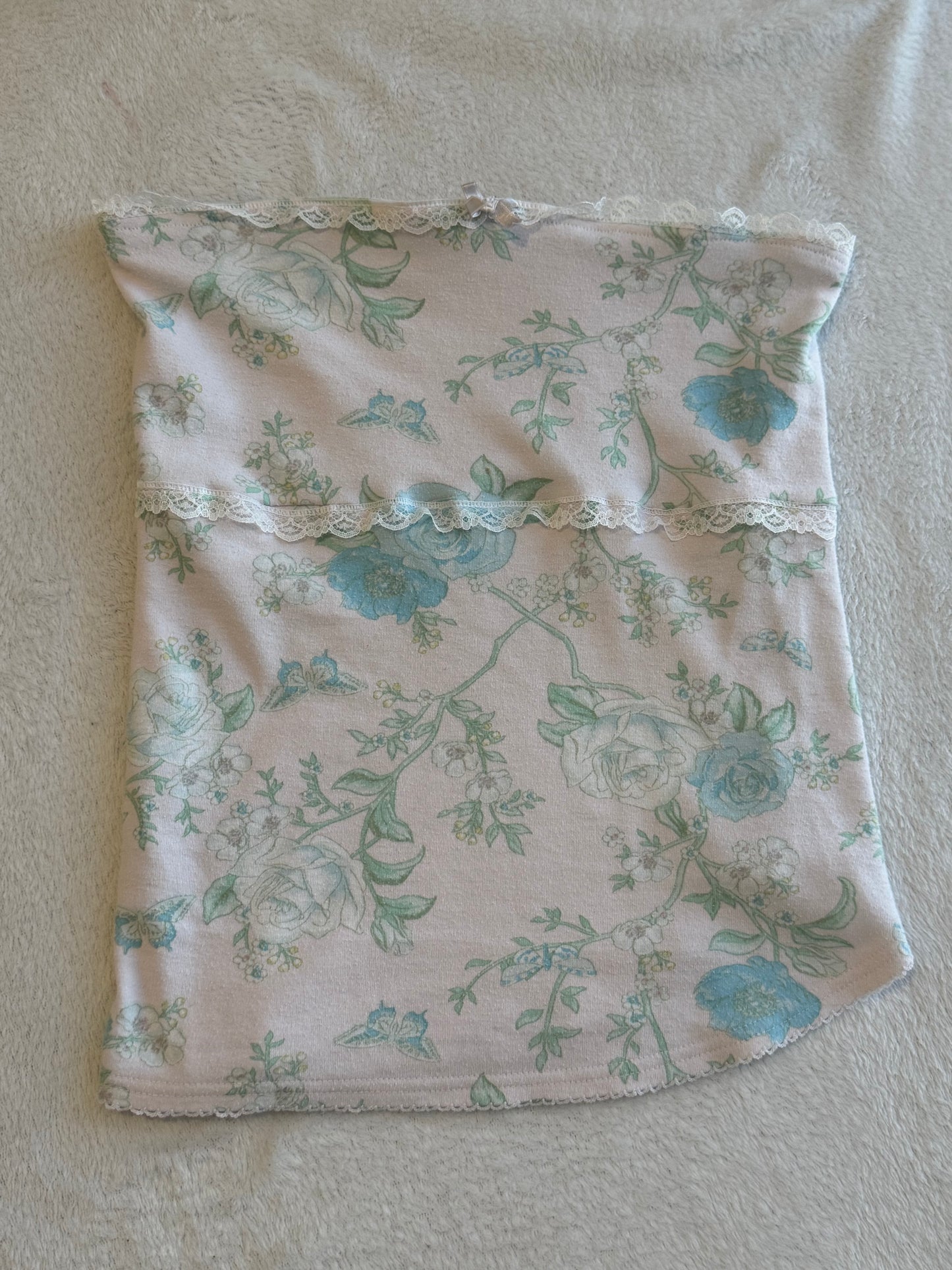 Floral Tube Top with Lace and Ribbon